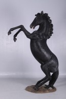 CABALLO RAMPANTE NEGRO