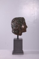 BUSTO ALEXANDER